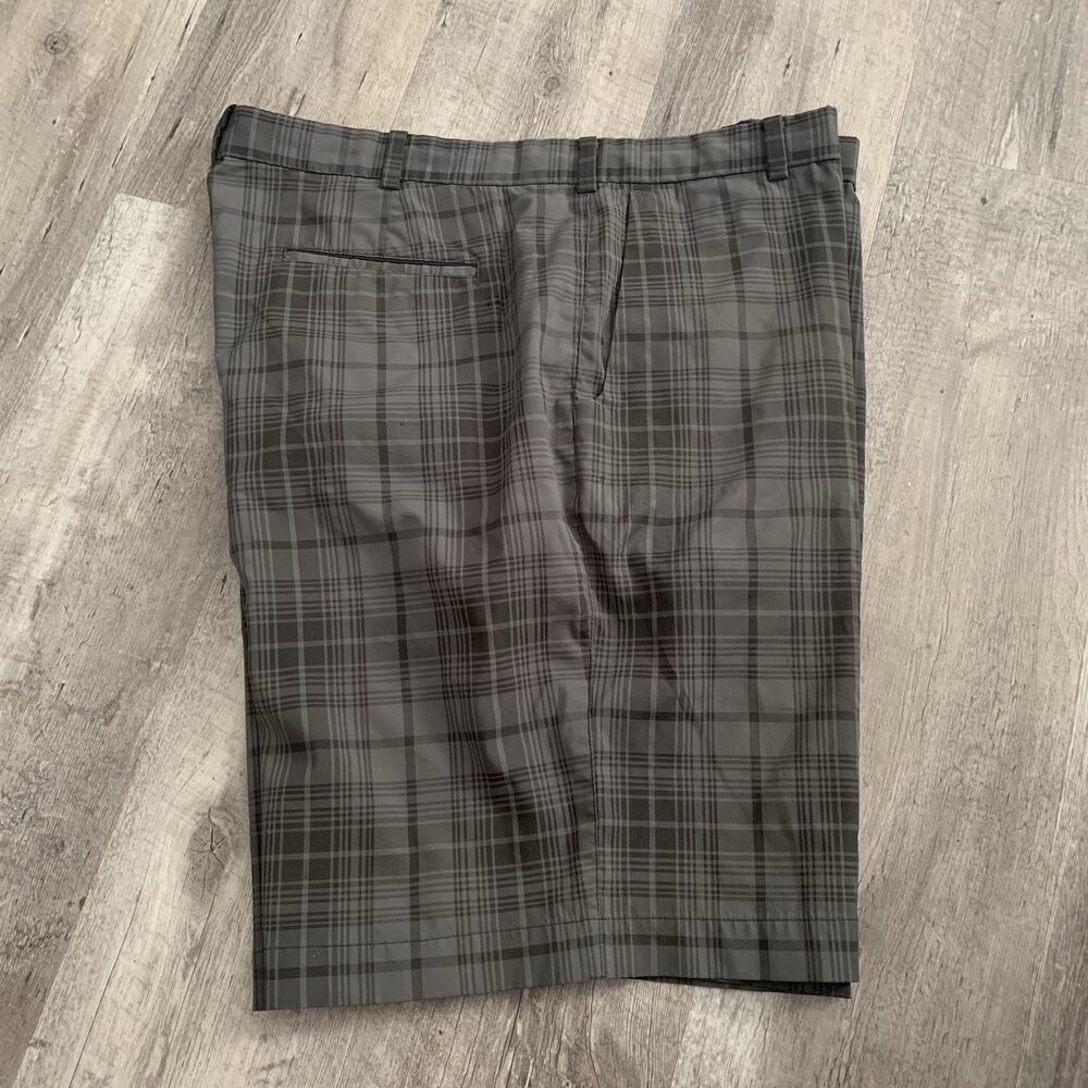 NIKE GOLF Shorts Mens Sz 42 Tour Performance Dri-FIT Tech Stretch Wicking Plaid